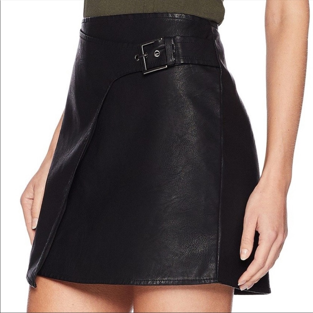 Jack By BB Dakota Mini Faux Leather Skirt